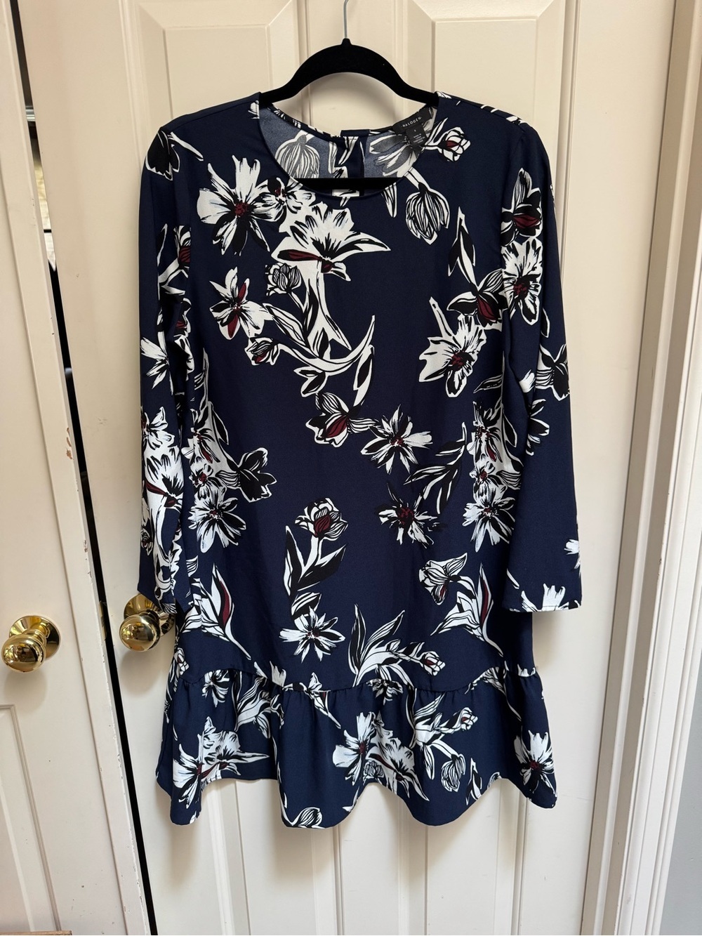 Halogen Navy and White Floral Long Sleeve Flounce Dress